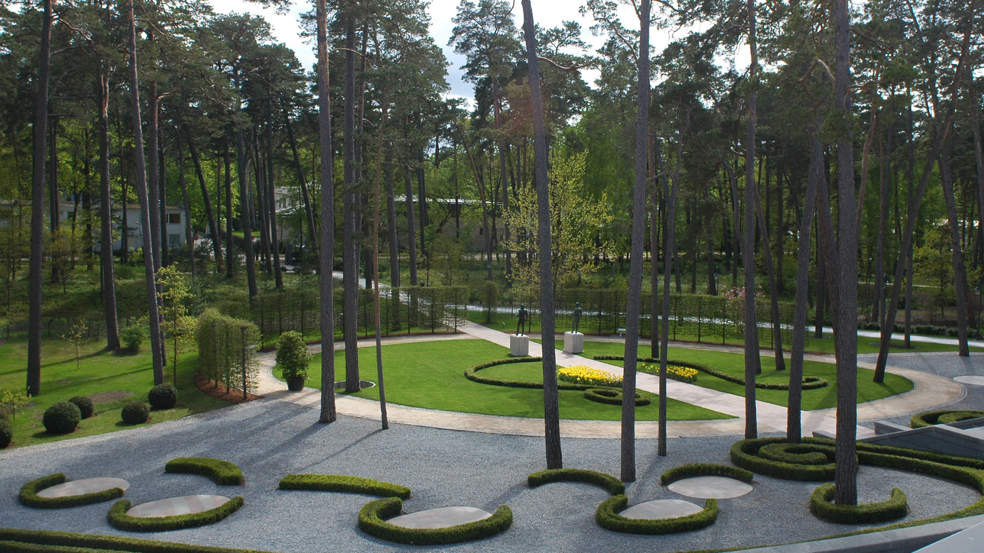 infantry-landscaping